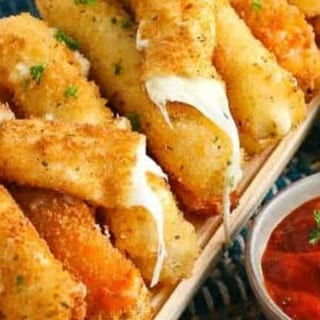 Mozzarella Sticks